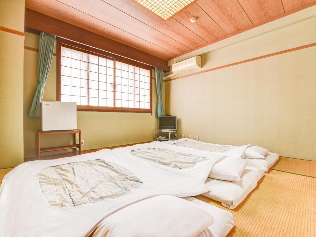 Hotel Primrose Saito Esterno foto